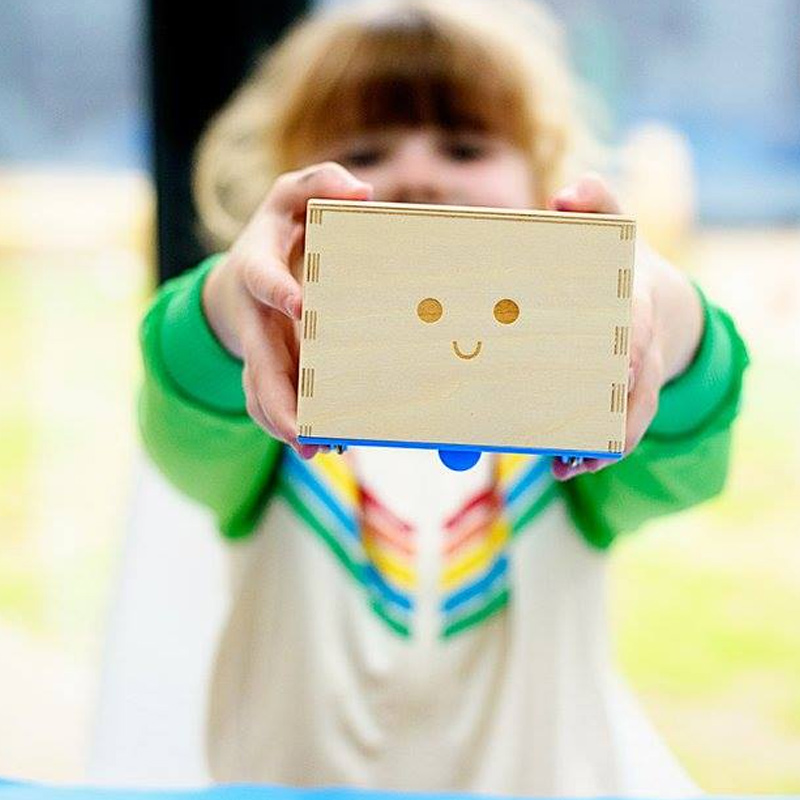 Cubetto, cuor d'Arduino. Primo Toys insegna ai bambini le basi dell'informatica con un fantastico robot giocattolo