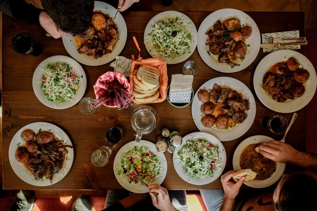 Cosa mangiare a cena per svegliarsi con la pancia piatta? Ecco la combinazione perfetta Cosa mangiare a cena per svegliarsi con la pancia piatta? Ecco la combinazione perfetta