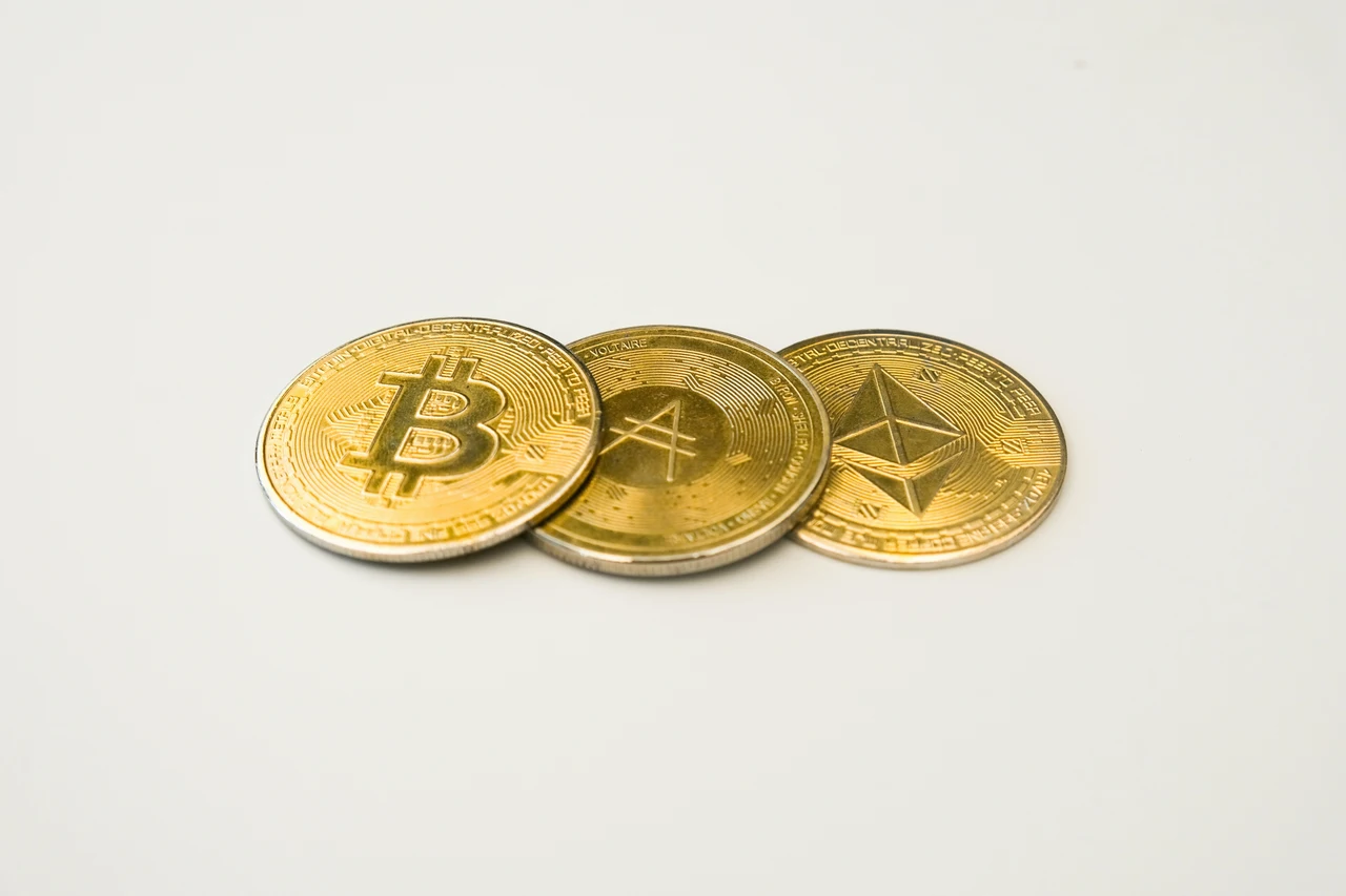 Investire in criptovalute nel 2025: 2 errori da evitare subito Investire in criptovalute nel 2025: 2 errori da evitare subito