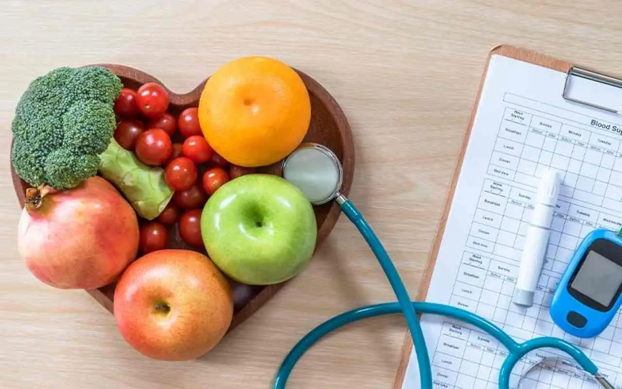 Il frutto che abbassa subito la pressione: lo consigliano anche i cardiologi Il frutto che abbassa subito la pressione: lo consigliano anche i cardiologi
