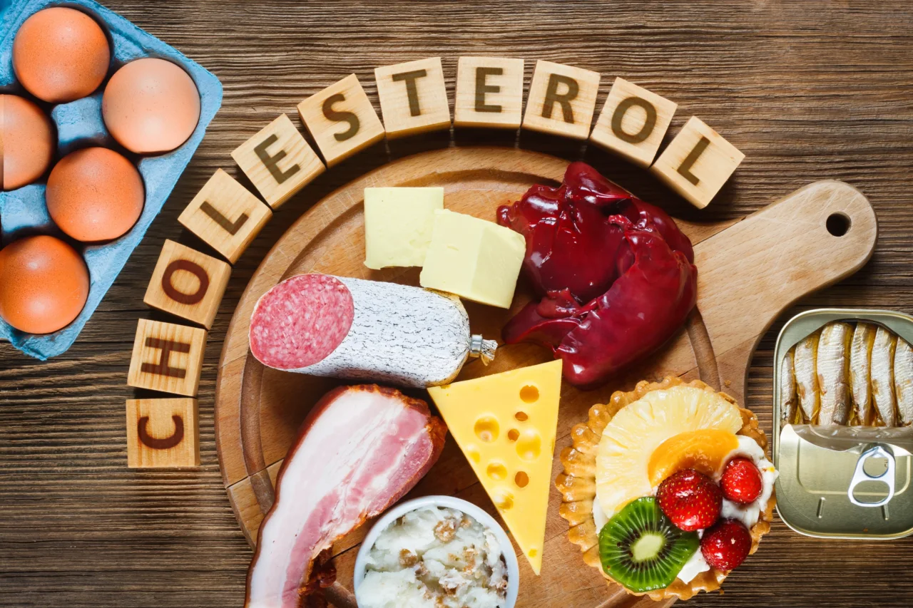 Colesterolo alto? Ecco i due alimenti che lo abbassano senza farmaci Colesterolo alto? Ecco i due alimenti che lo abbassano senza farmaci