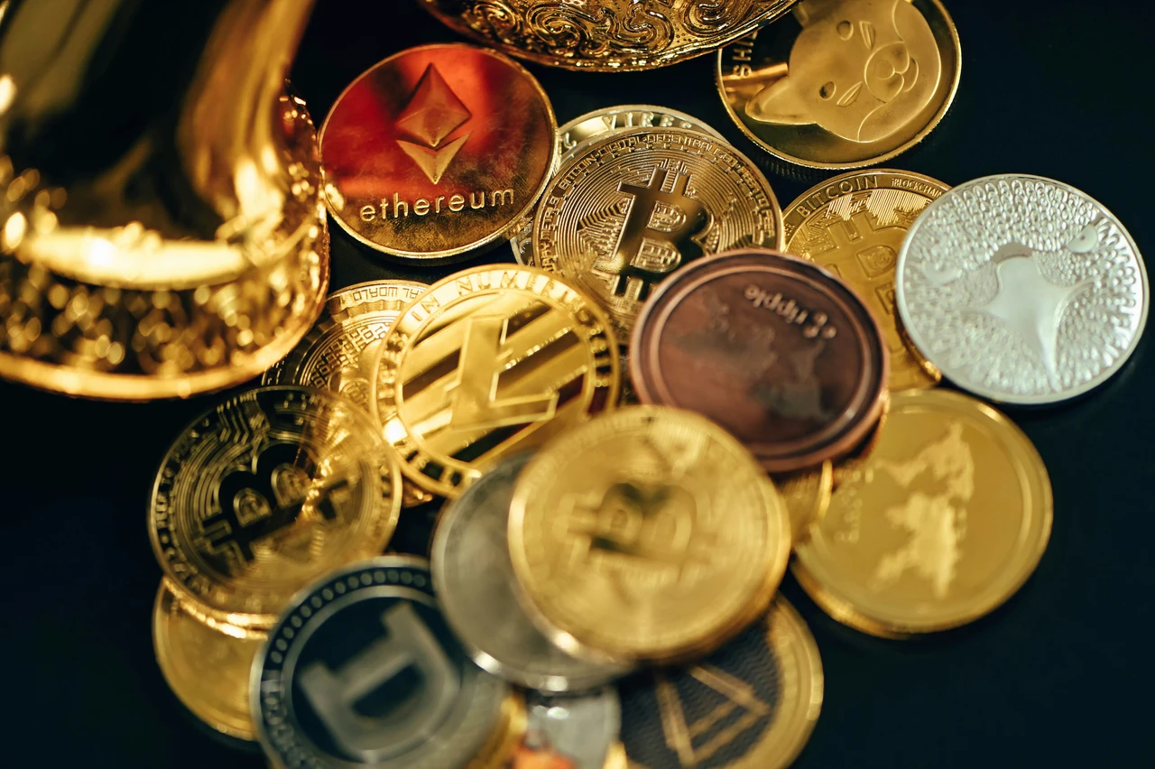 Investire in criptovalute nel 2025: 2 errori da evitare subito Investire in criptovalute nel 2025: 2 errori da evitare subito