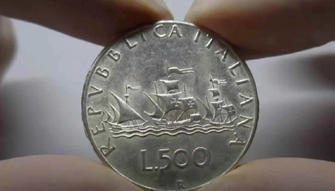 Occhio alle 5000 lire SM: ecco perchè affollano le aste da collezionisti Occhio alle 5000 lire SM: ecco perchè affollano le aste da collezionisti