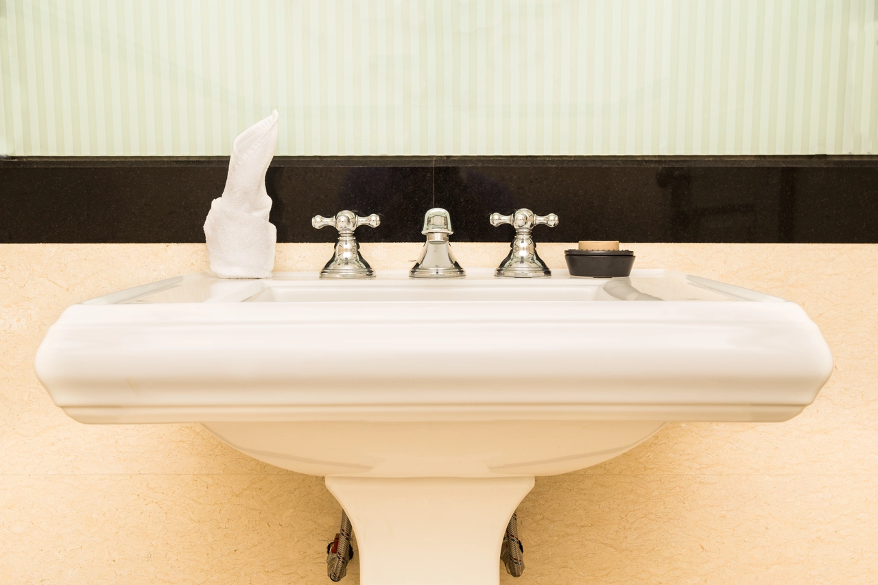 Sanitari in ceramica: ecco cosa controllare per durevolezza e design Sanitari in ceramica: ecco cosa controllare per durevolezza e design