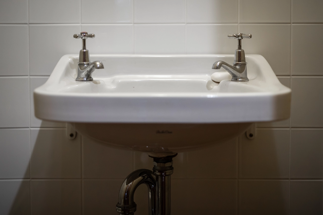 Sanitari in ceramica: ecco cosa controllare per durevolezza e design Sanitari in ceramica: ecco cosa controllare per durevolezza e design