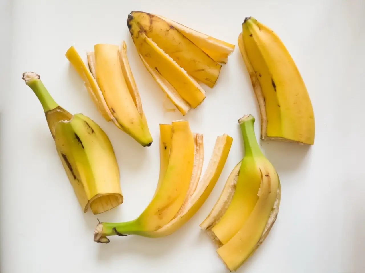 Bucce di banana nel terreno? Ecco perché sempre più orticoltori lo fanno Bucce di banana nel terreno? Ecco perché sempre più orticoltori lo fanno