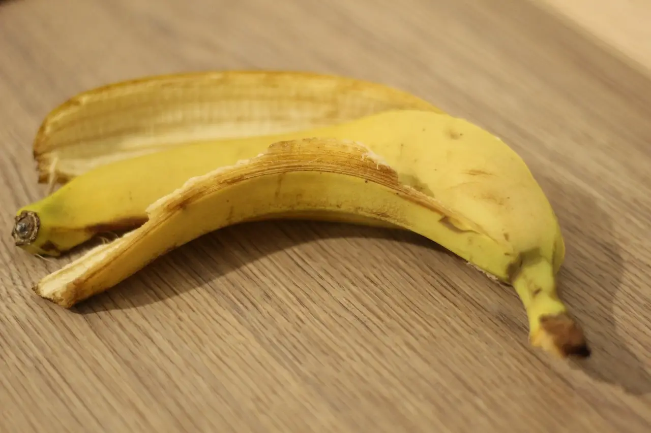 Bucce di banana nel terreno? Ecco perché sempre più orticoltori lo fanno Bucce di banana nel terreno? Ecco perché sempre più orticoltori lo fanno