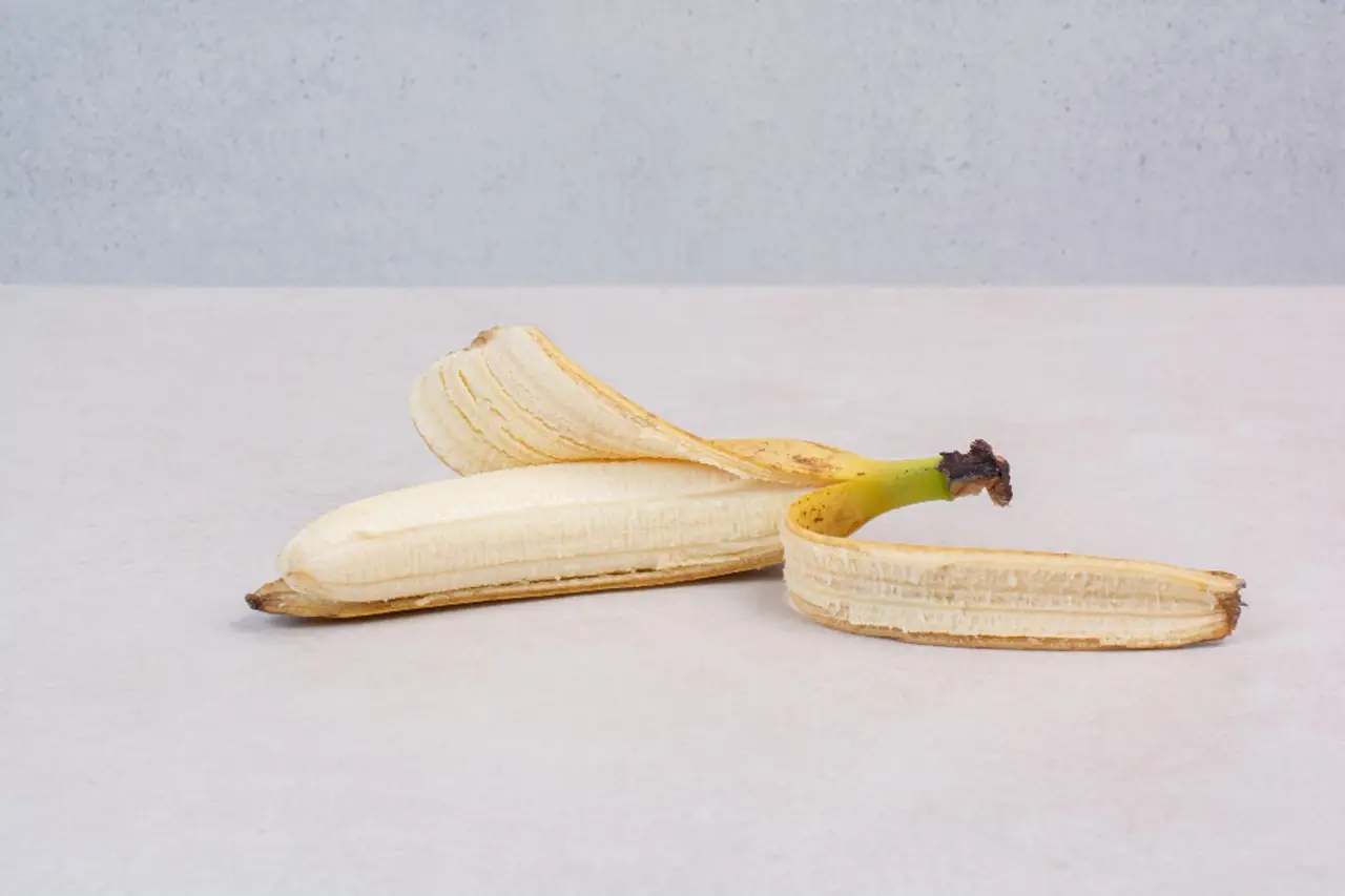 Bucce di banana nel terreno? Ecco perché sempre più orticoltori lo fanno Bucce di banana nel terreno? Ecco perché sempre più orticoltori lo fanno